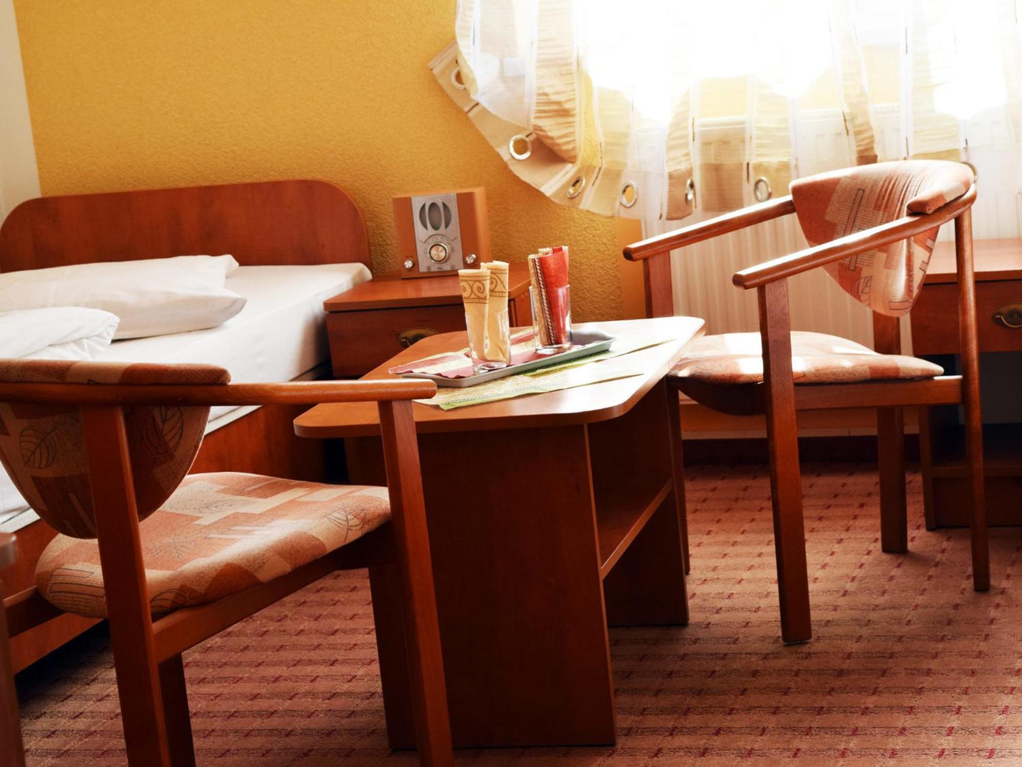 Hotel Jan Zgorzelec Quarto foto